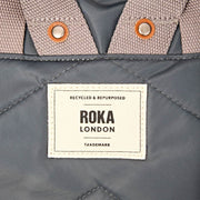 Roka Canfield B Średni plecak z nylonu pochodzącego z recyklingu - Beluga Grey