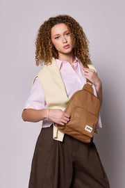 Torba na ramię Felix Sling Bag - Cynamonowy Brąz
