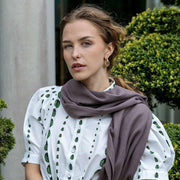 Gładki szal Pashmina Dents - brąz cappuccino