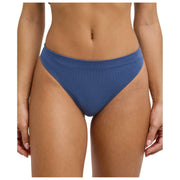 Bezszwowe stringi Falke Daily – Captain Blue