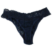 Hanky Panky Signature Lace – 3 pary stringów z niskim stanem – Rumiany róż/Granat/Celeste Blue