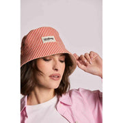 Hindbag Bob Bucket Hat - czerwone paski