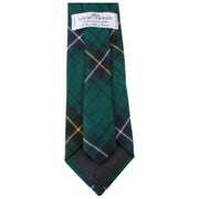 Nowoczesny krawat w kratę Locharron of Scotland Reiver Henderson - zielony/granatowy