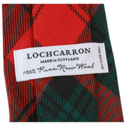 Nowoczesny krawat w kratę Locharron of Scotland Reiver Kerr - czerwono-zielony