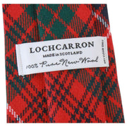 Nowoczesny krawat w kratę Locharron of Scotland Reiver MacRae - czerwono-zielony