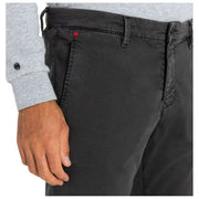 Spodnie MAC Jeans Ultimate Driver – głęboki brąz