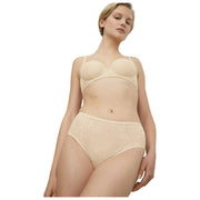 Majtki Triumph Amourette Charm Maxi – Creamy Dream