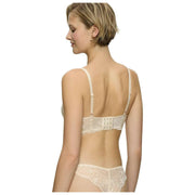 Biustonosz Triumph Amourette Charm bez fiszbin – kremowy sen
