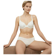 Triumph Body Make Up Soft Touch Hipster - krem waniliowy