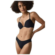 Majtki Triumph Pure Micro Tai – czarne