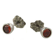 TI2 Titanium Small Gem Stone Studs - czerwony